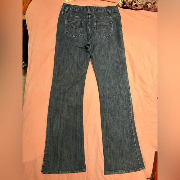 ISIS ladies bootcut stretch jean, size 4 - Picture 2 of 4